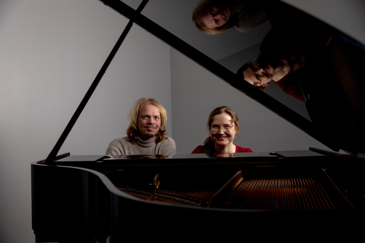 Runoilijan rakkaus -konsertti Kuvassa Tiina Linjama ja Olli Ristolainen. Kuva: Mikko Kanniainen, Viestimaakarit Oy